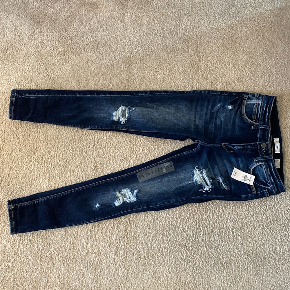 Brand new pair of pants Size: 27 brand: Kancan signature